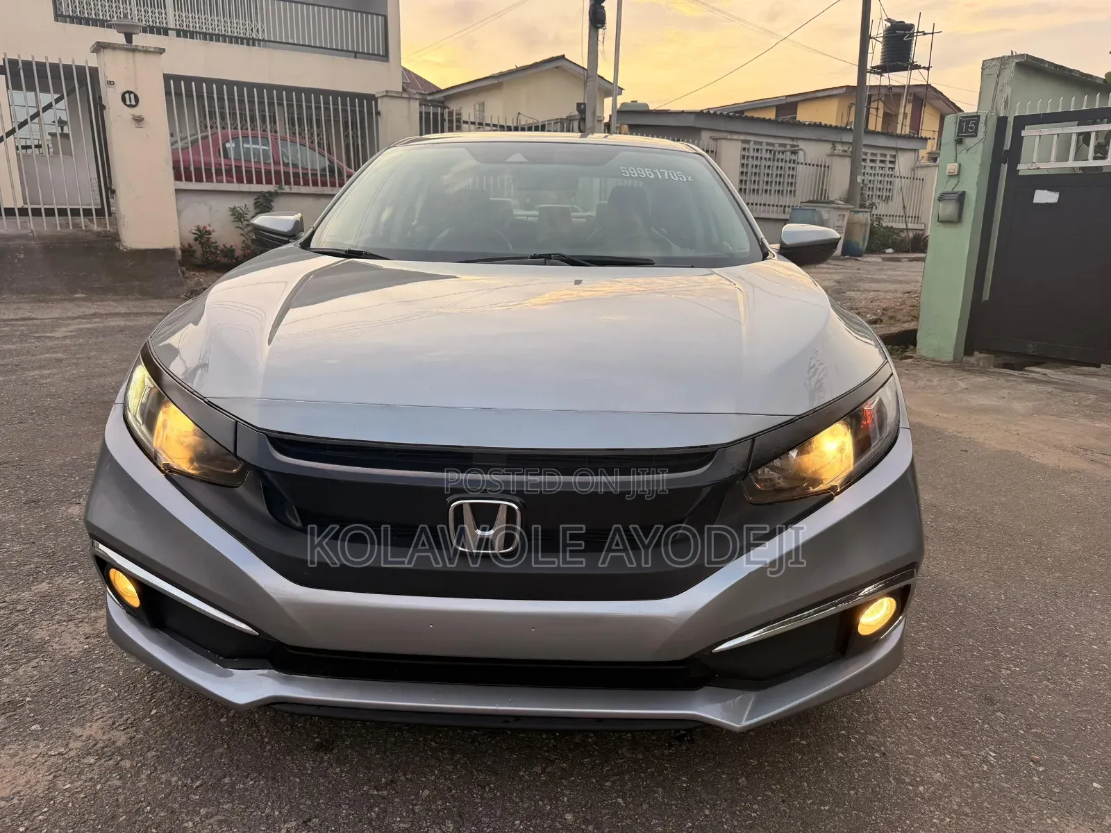 Honda Civic EX-L Sedan 2019 Silver