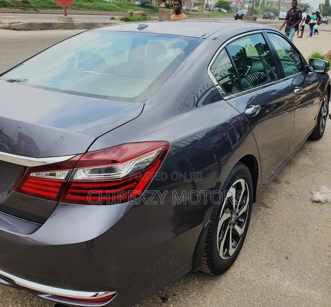 Honda Accord 2017 Gray