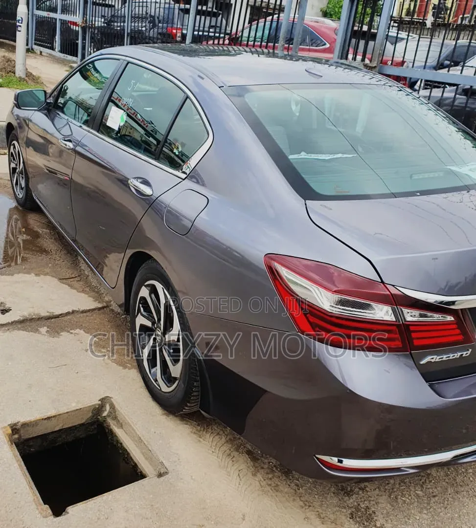 Honda Accord 2017 Gray