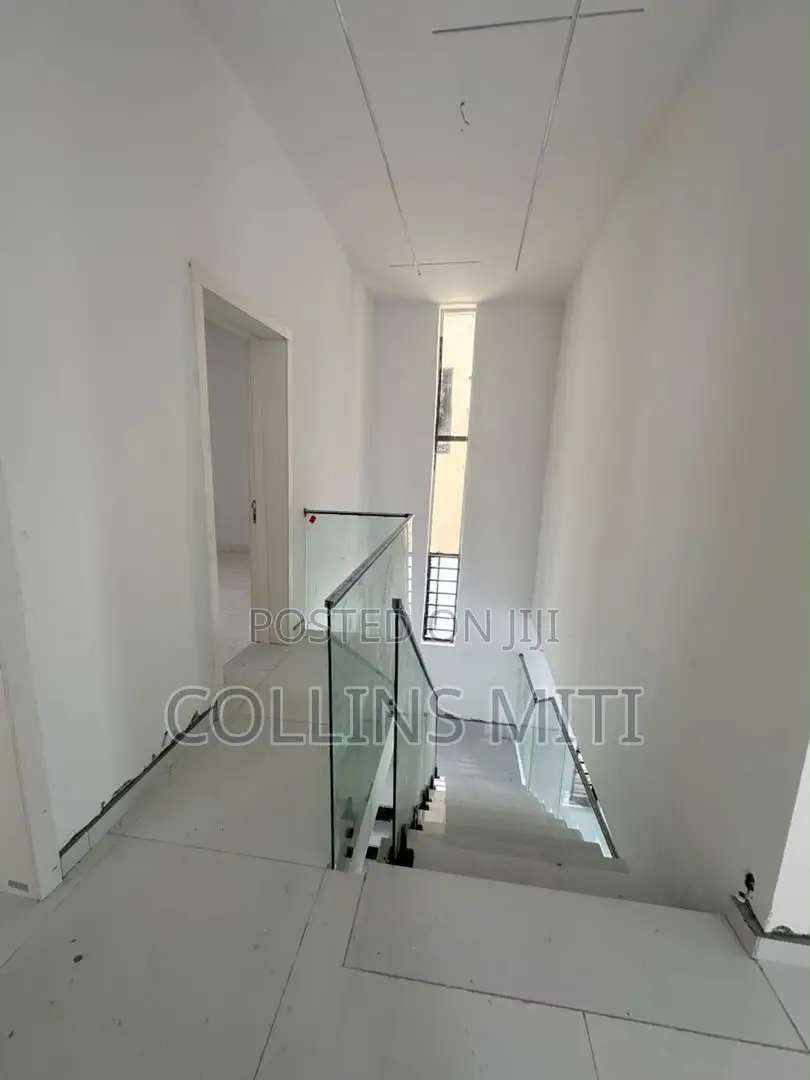 4bdrm Duplex in Ocean Palm Estate, Sangotedo for sale