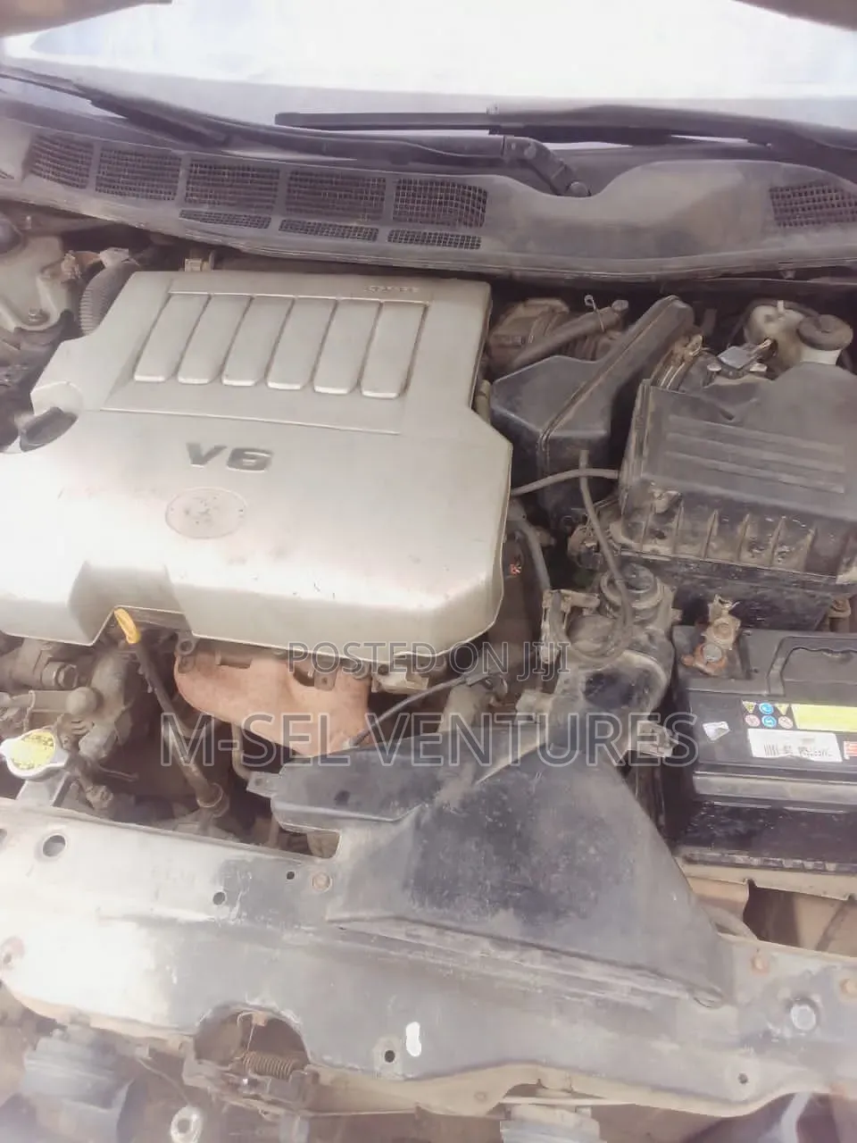 Toyota Avalon 2010 Silver