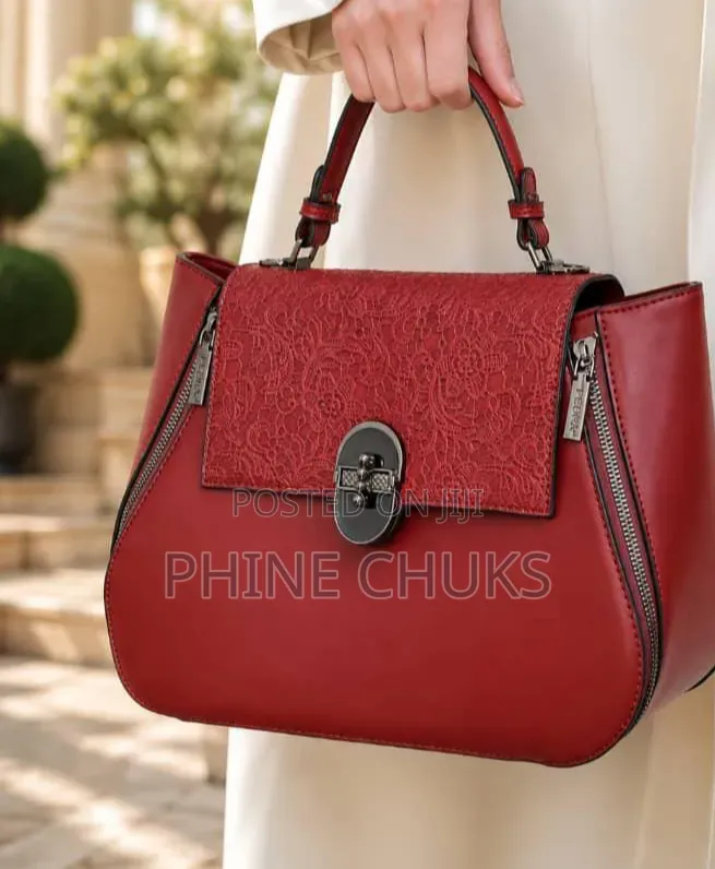 Beautiful 2 in 1 PEDRA Bag