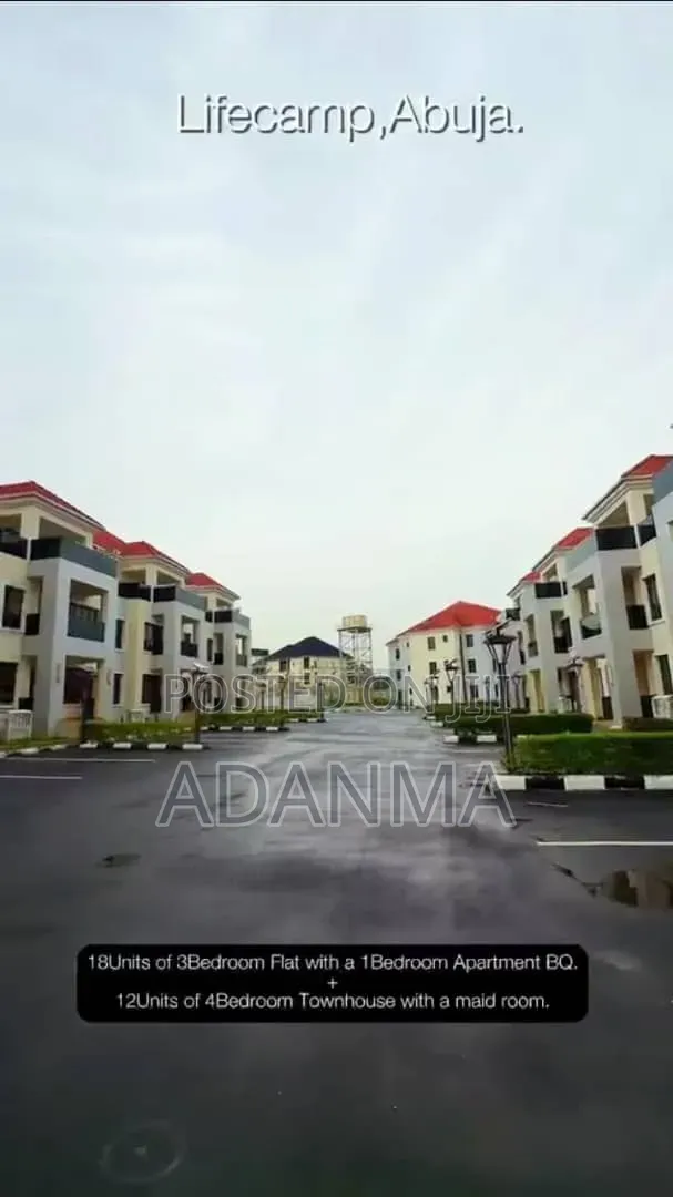 4bdrm Duplex in Life Camp for sale