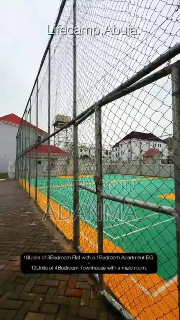 4bdrm Duplex in Life Camp for sale