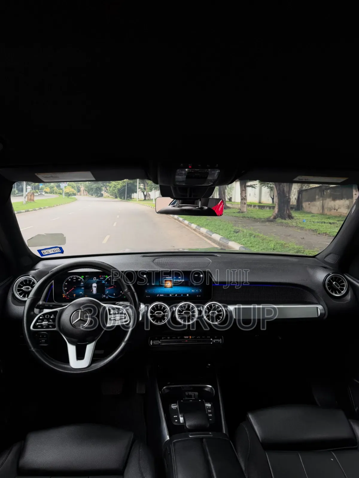 Mercedes-Benz GLB-Class 2022 Blue