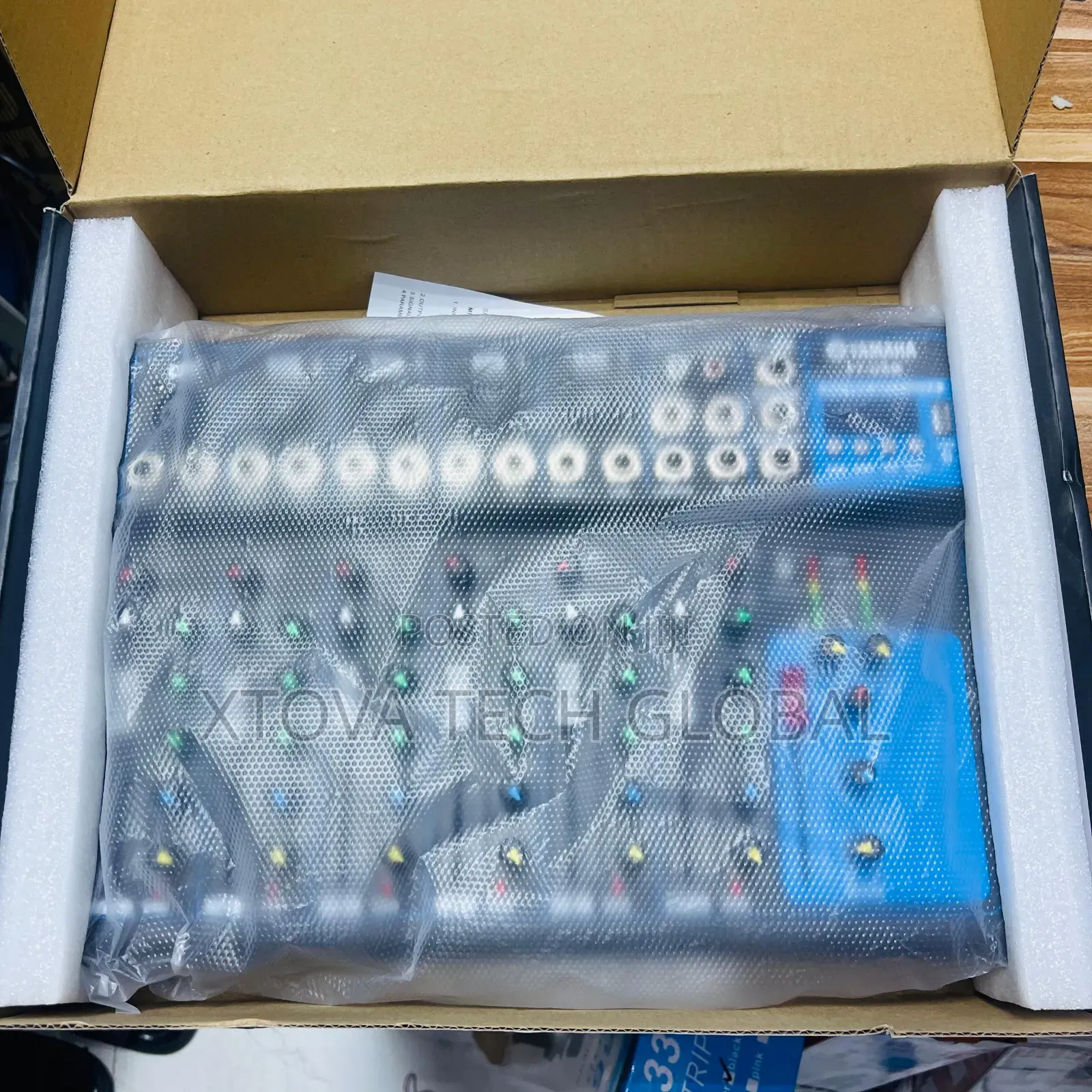 Professional 7-Channel Audio Mixer With USB, MP3 & 48V Phantom Power