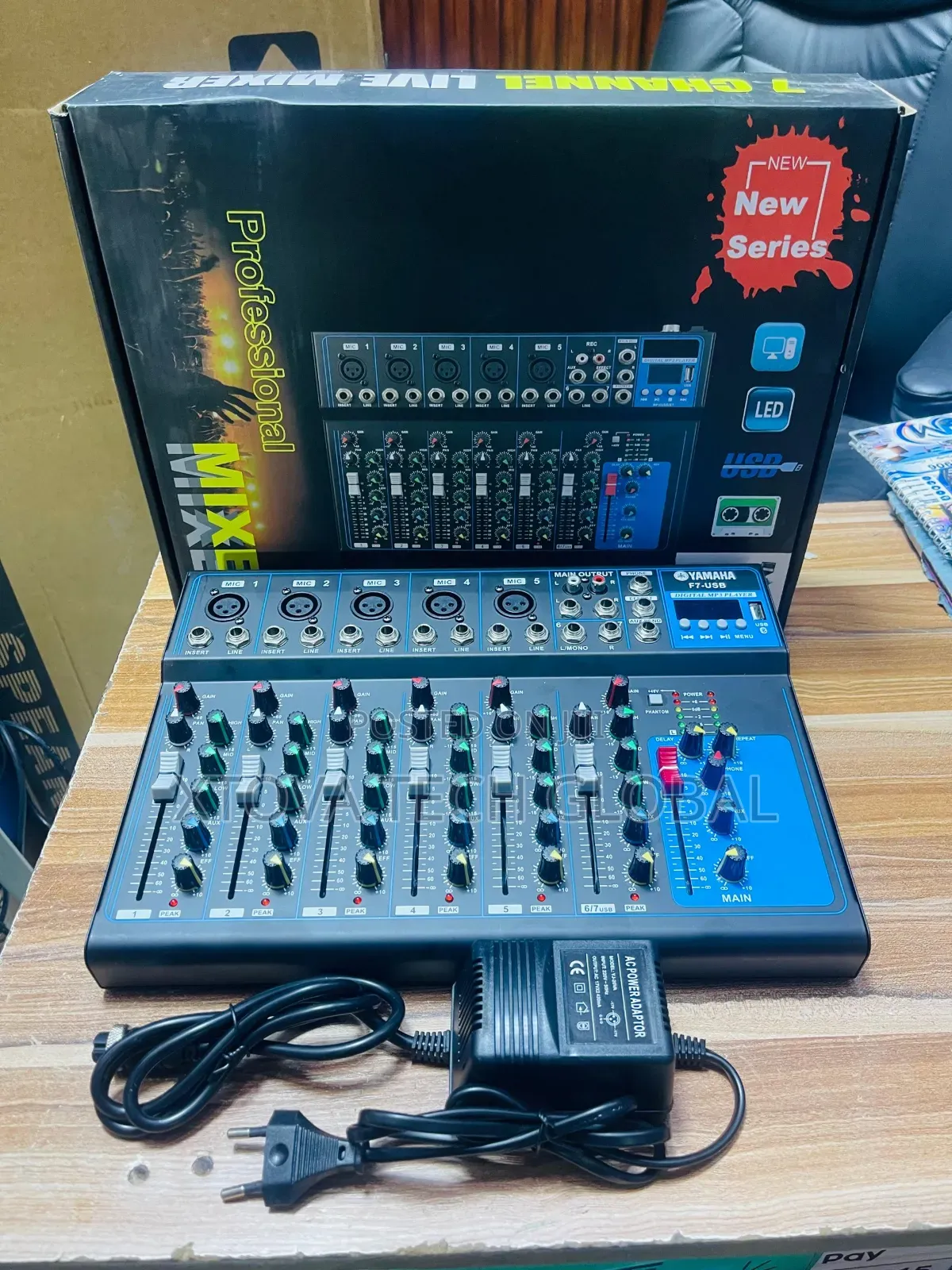 Professional 7-Channel Audio Mixer With USB, MP3 & 48V Phantom Power