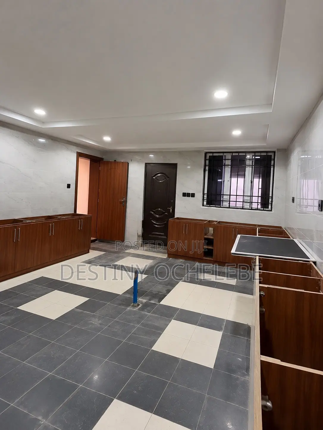 5bdrm Duplex in Asokoro for rent