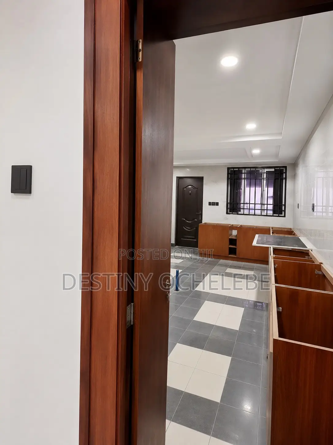 5bdrm Duplex in Asokoro for rent