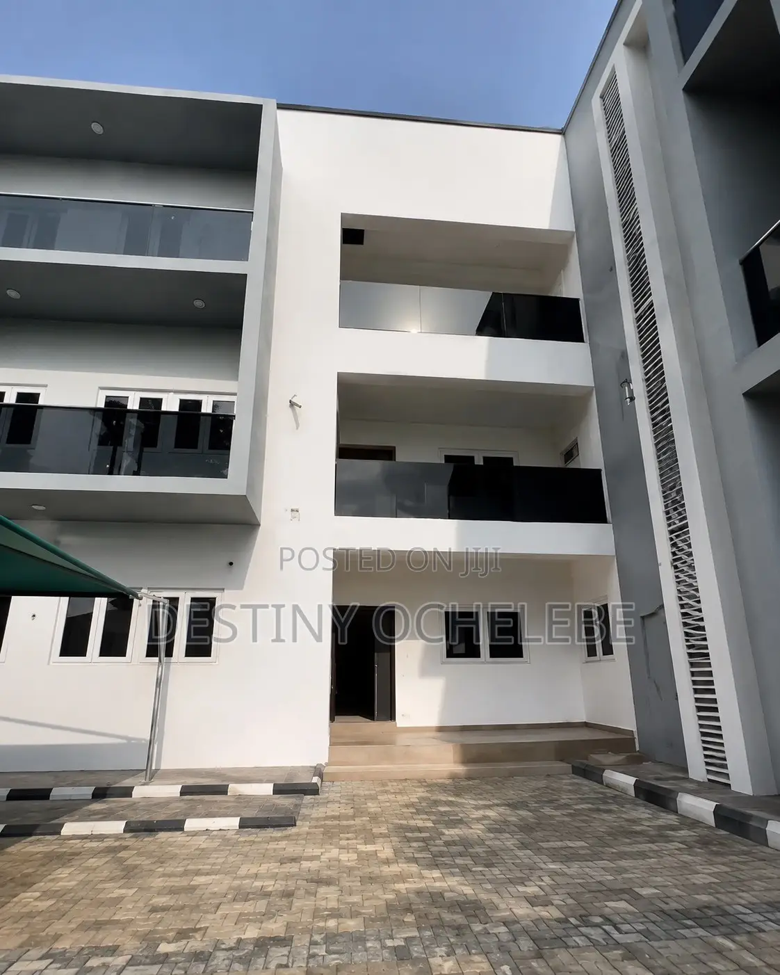 5bdrm Duplex in Asokoro for rent