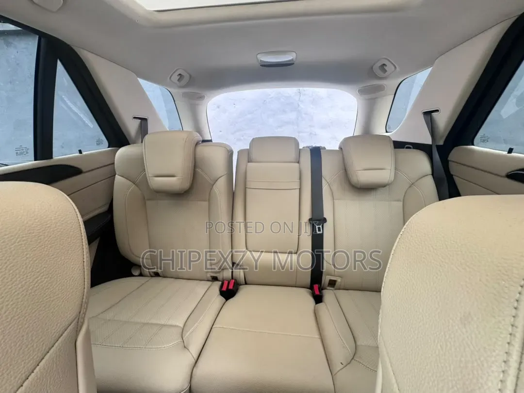 Mercedes-Benz GLE-Class 2019 Blue