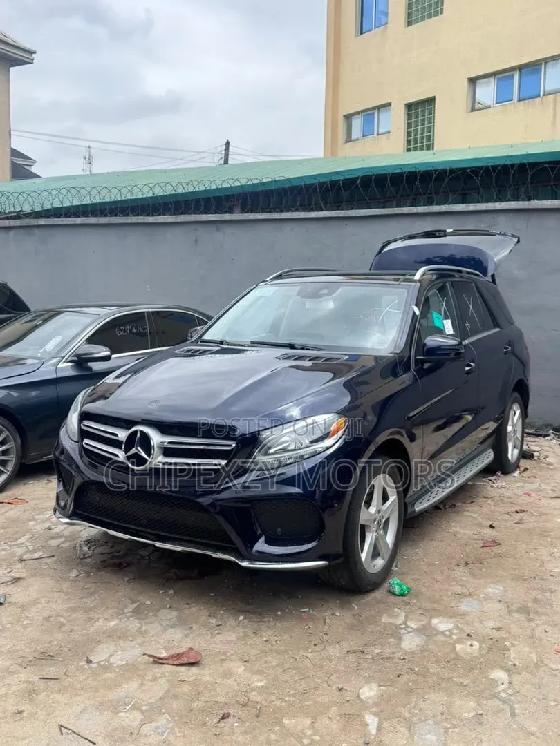 Mercedes-Benz GLE-Class 2019 Blue