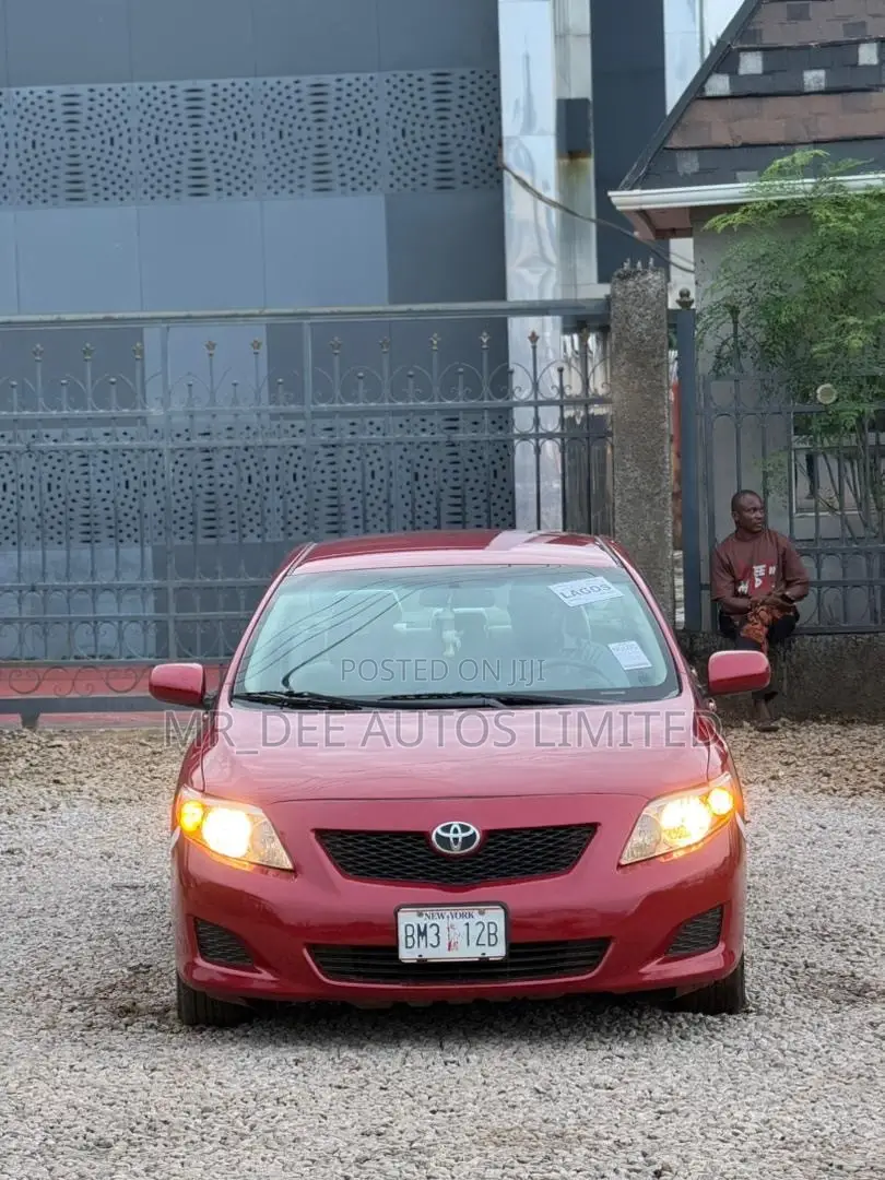 Toyota Corolla 2009 Red
