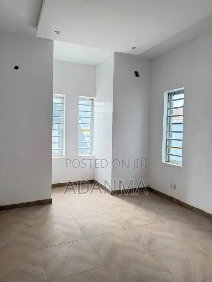3bdrm Bungalow in Bwari for sale