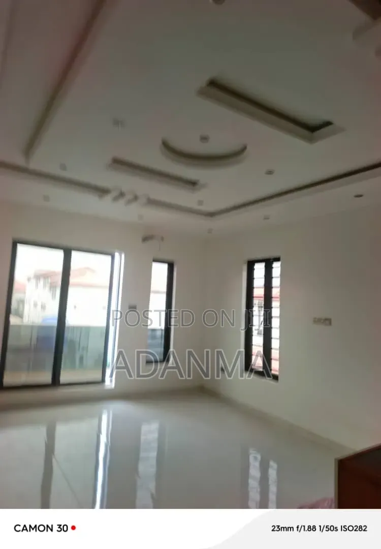 3bdrm Bungalow in Bwari for sale