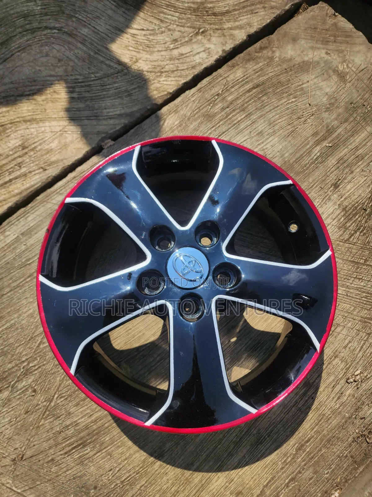 16inch Toyota Rim.