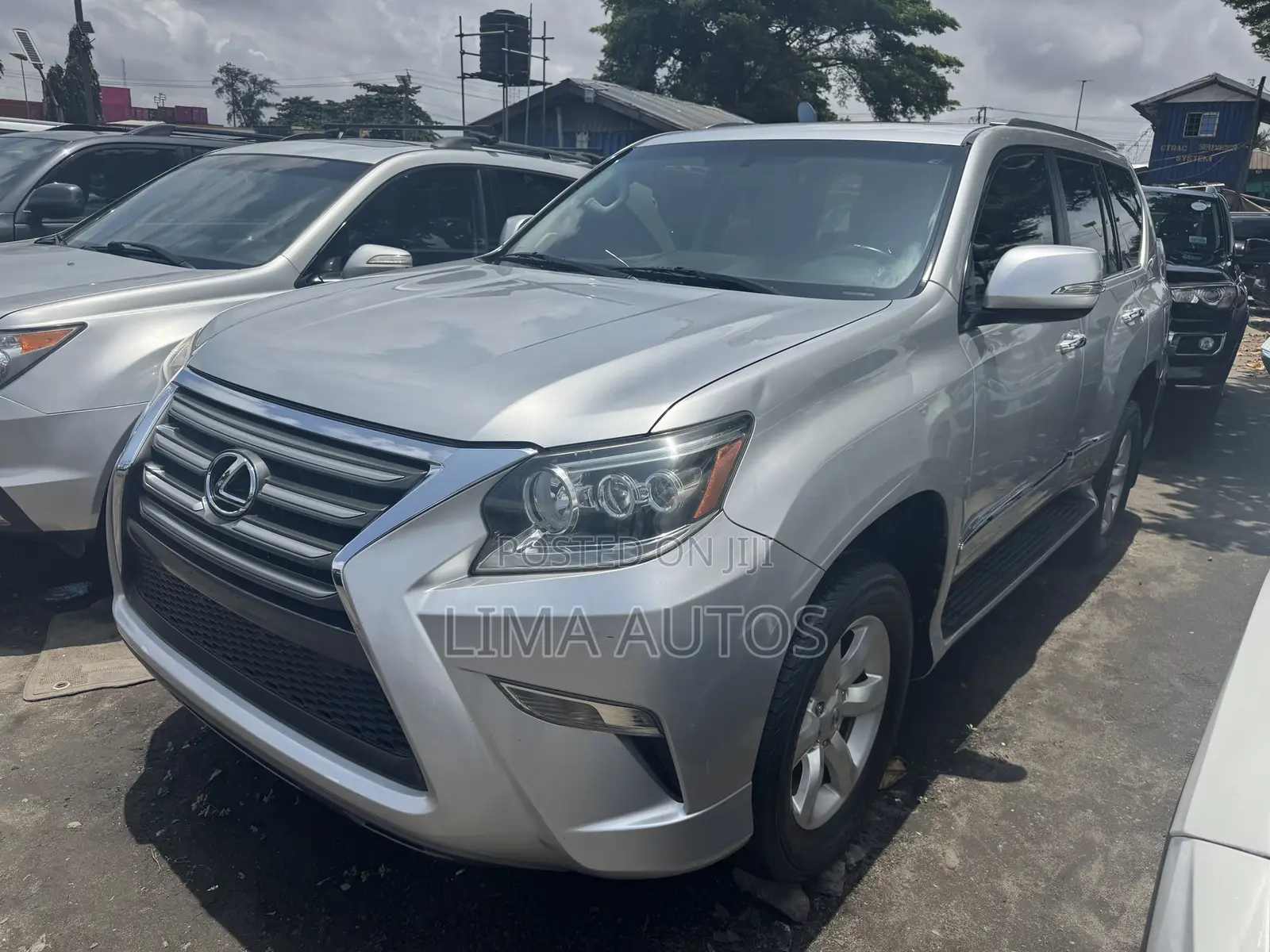 Lexus GX 2016 Silver