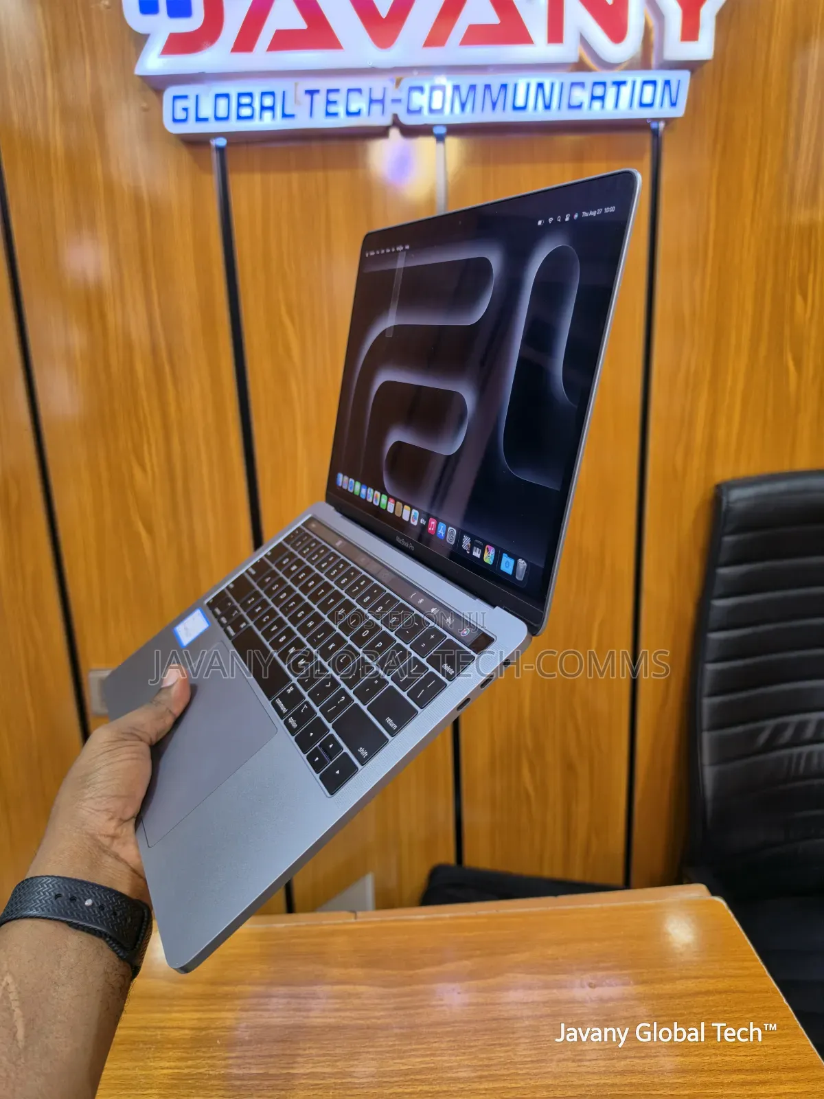 Laptop Apple MacBook Pro 2020 16GB Intel Core i7 SSD 500GB