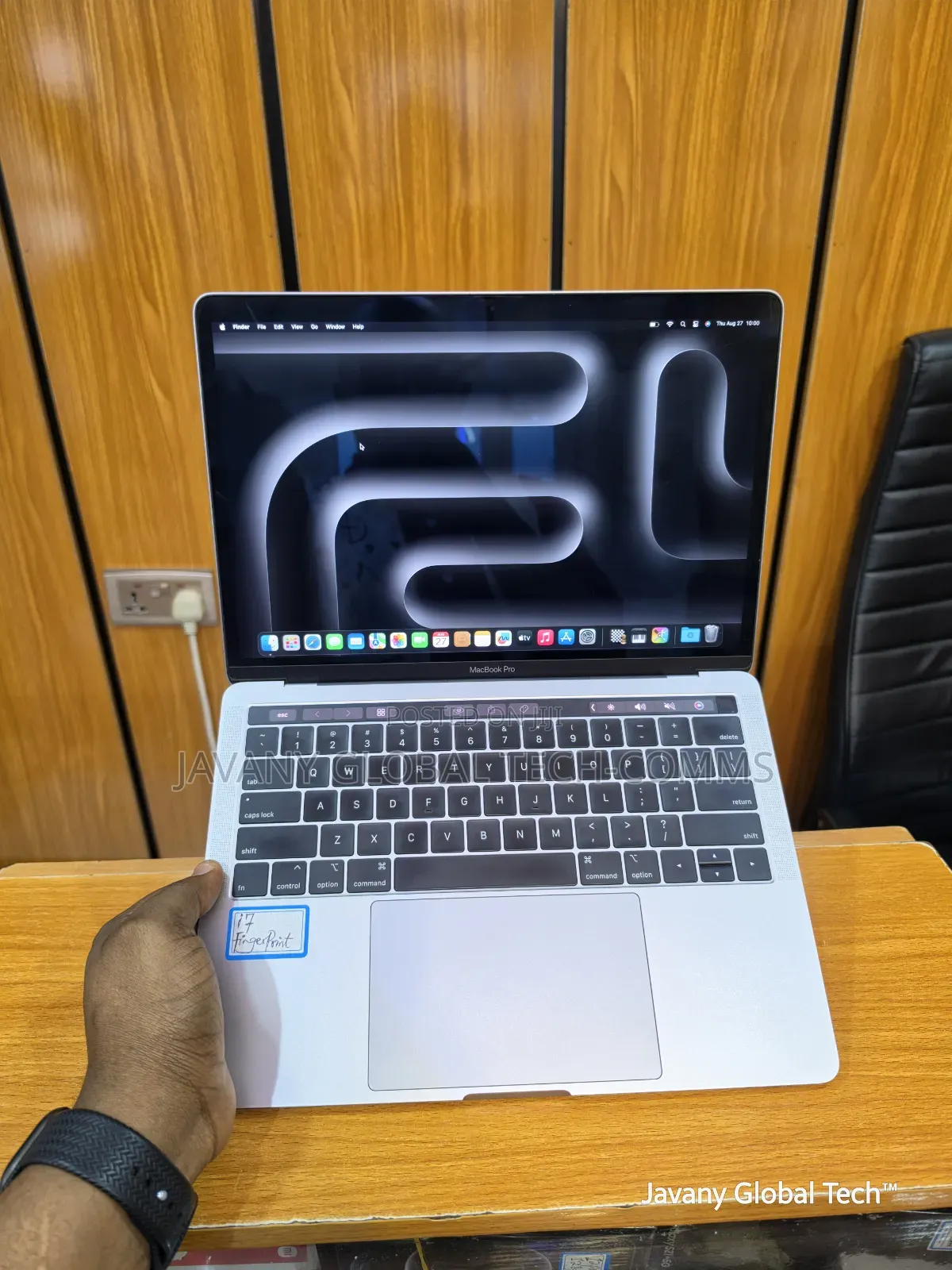 Laptop Apple MacBook Pro 2020 16GB Intel Core i7 SSD 500GB