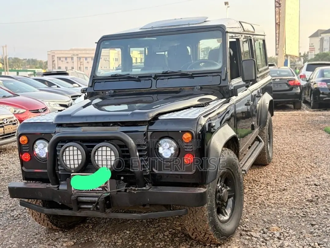 Land Rover Defender 2002 Black