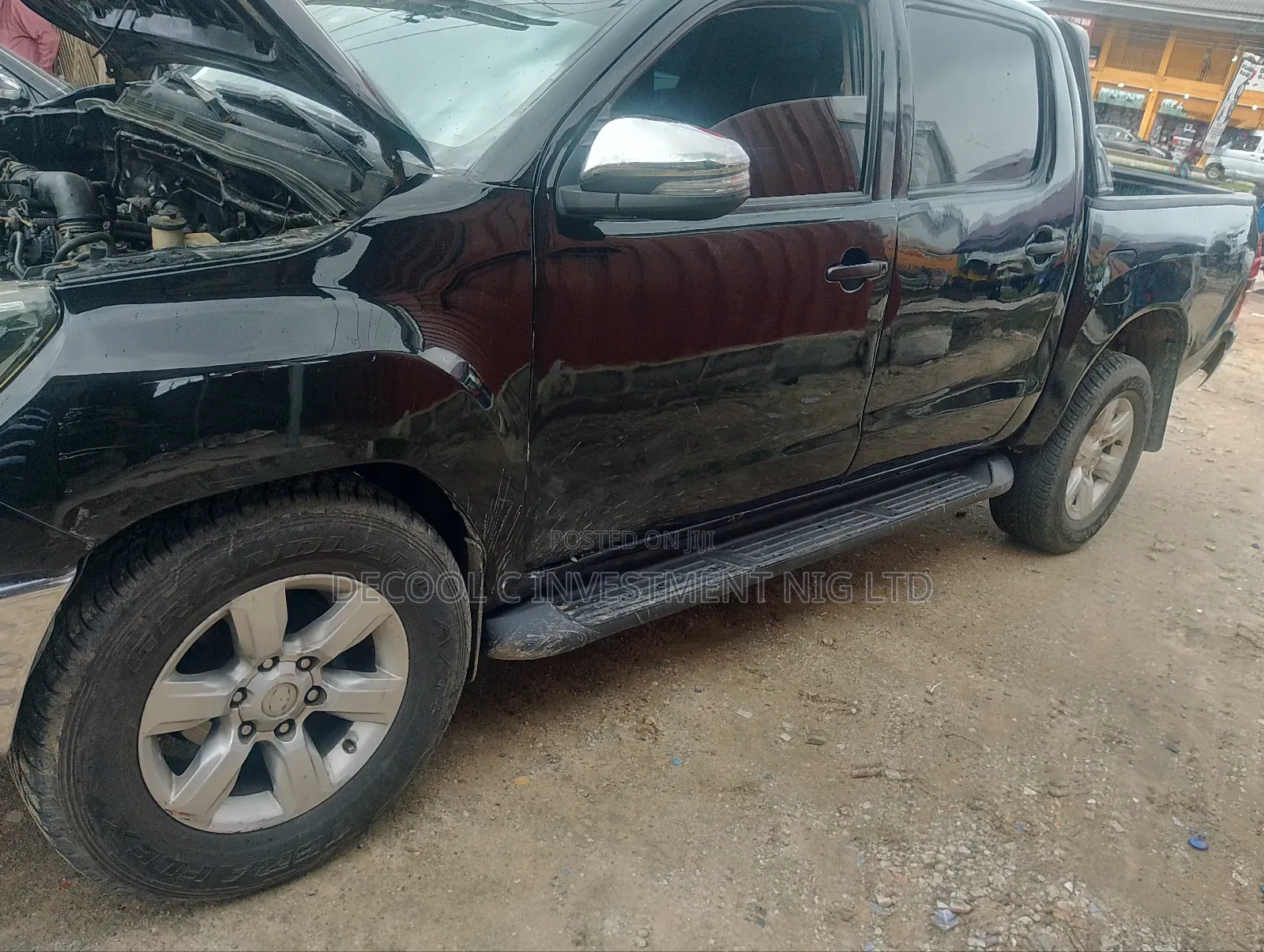 Toyota Hilux SR5 4x4 2015 Black