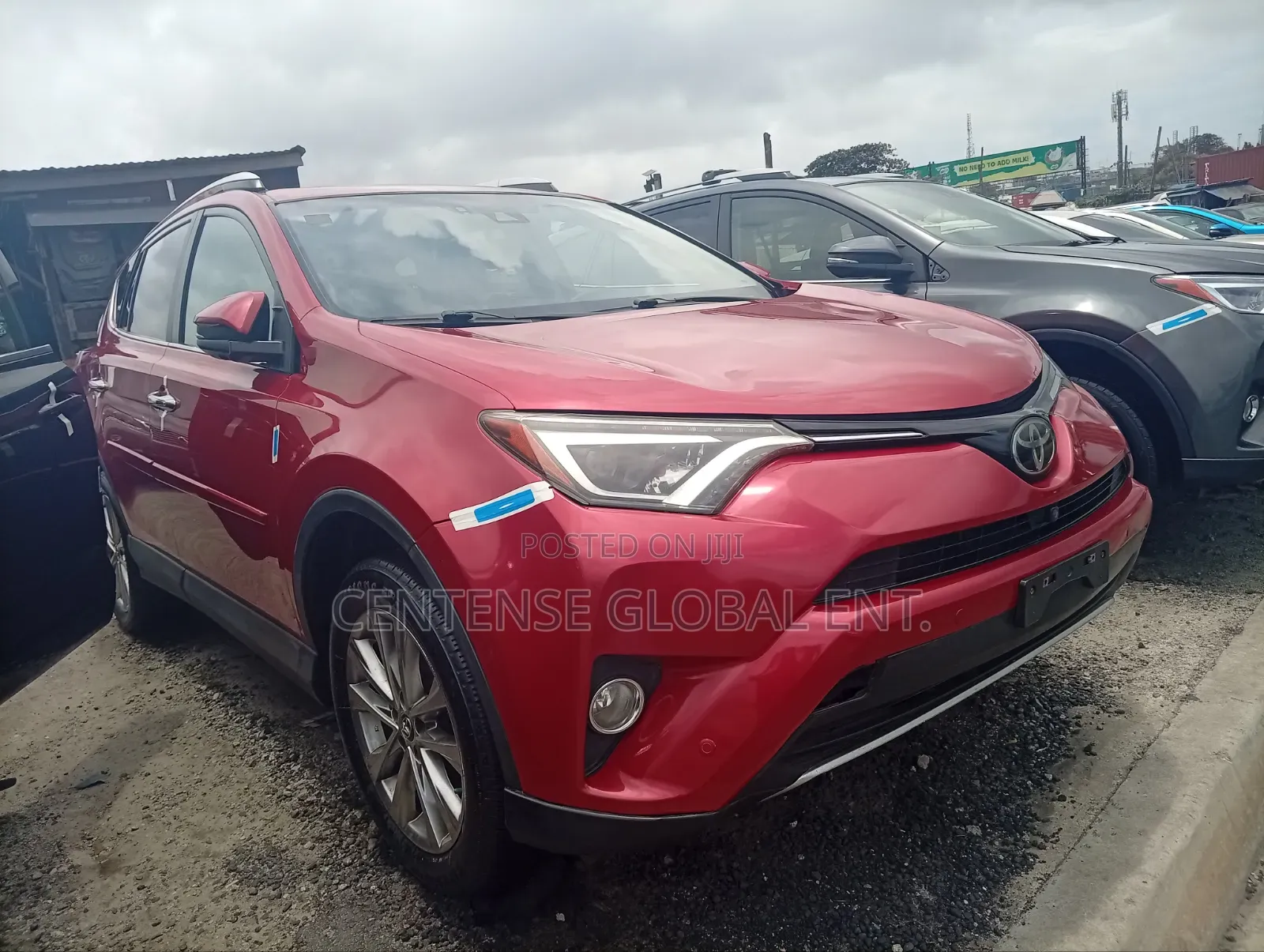 Toyota RAV4 2017 Red