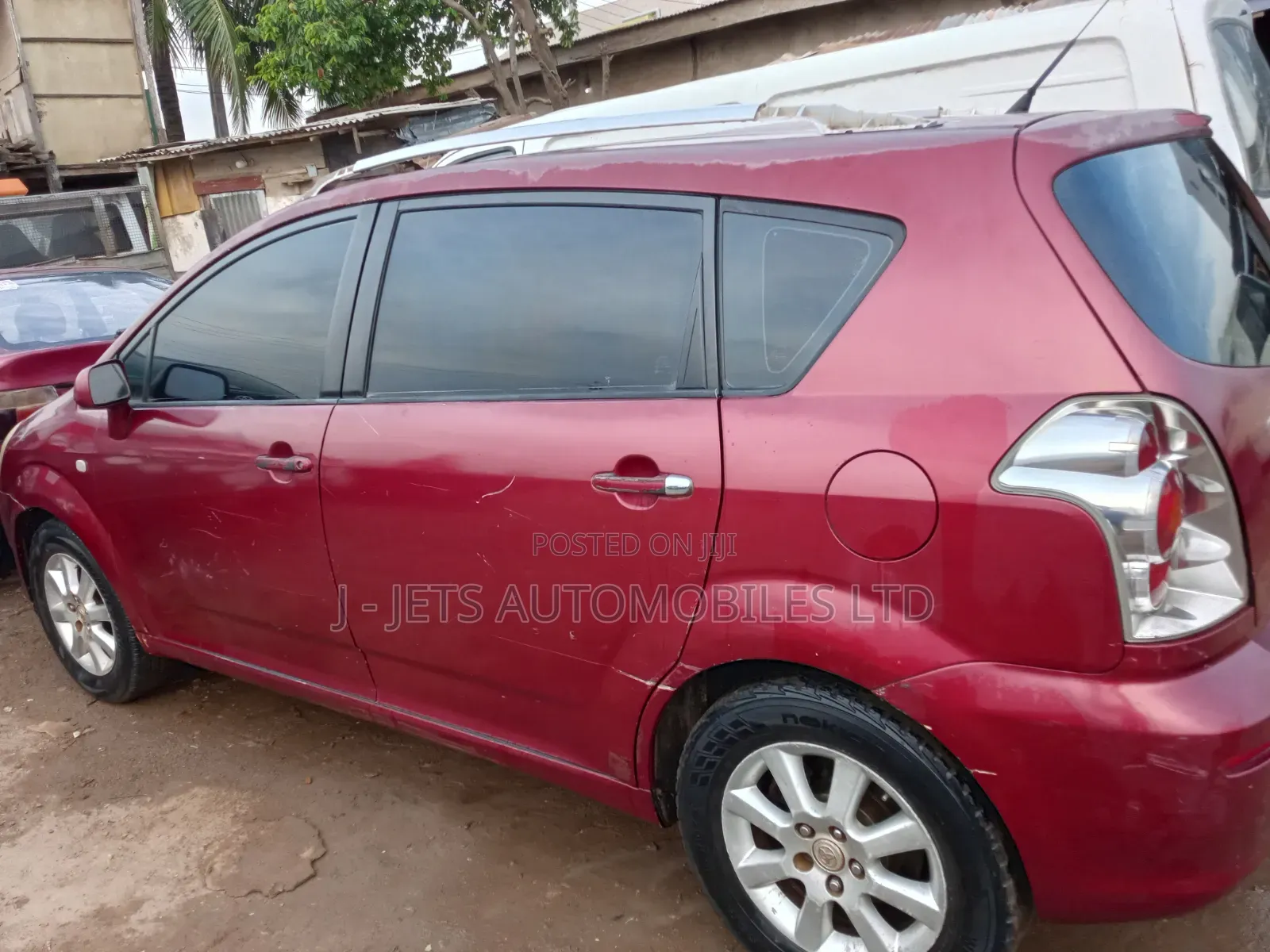 Toyota Corolla Verso 2005 Red
