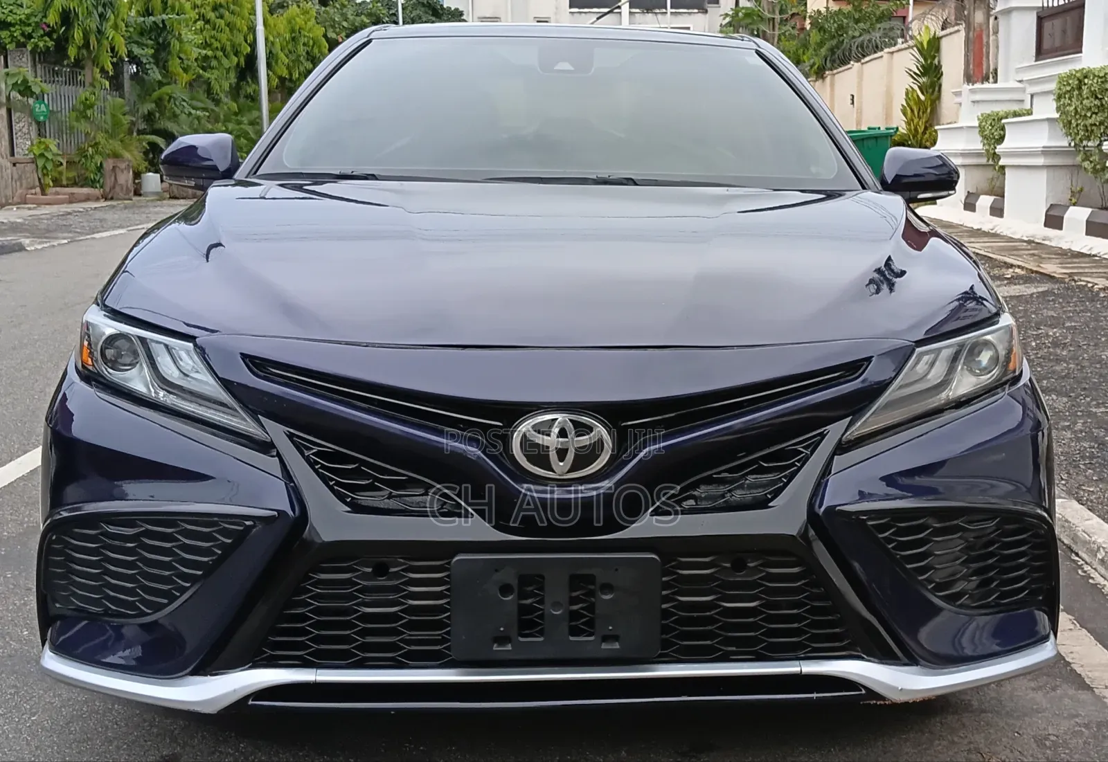 Toyota Camry XSE V6 2023 Blue