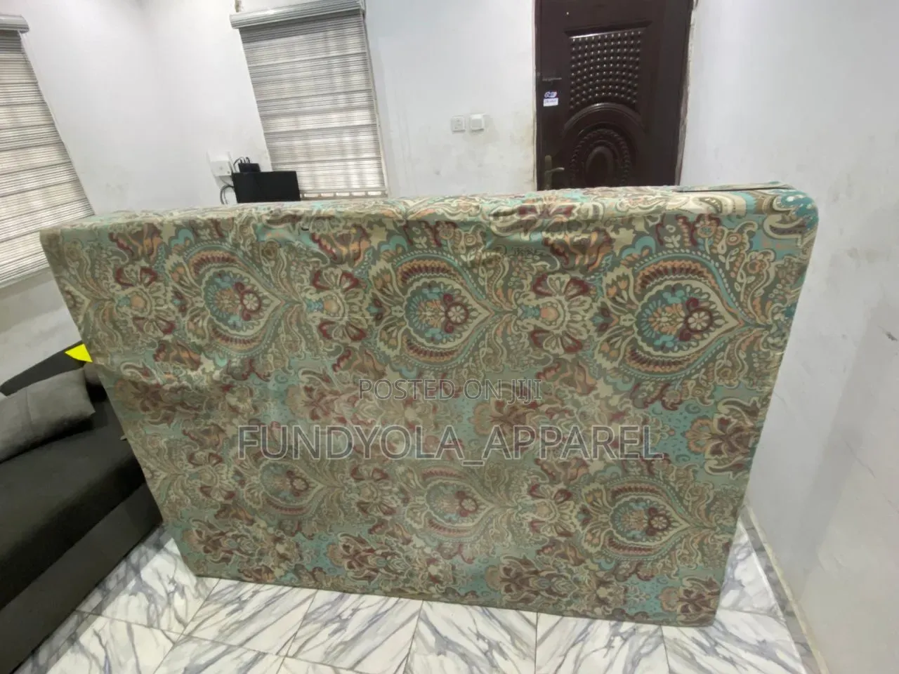 4.5 by 6 Mattress With Bedframe