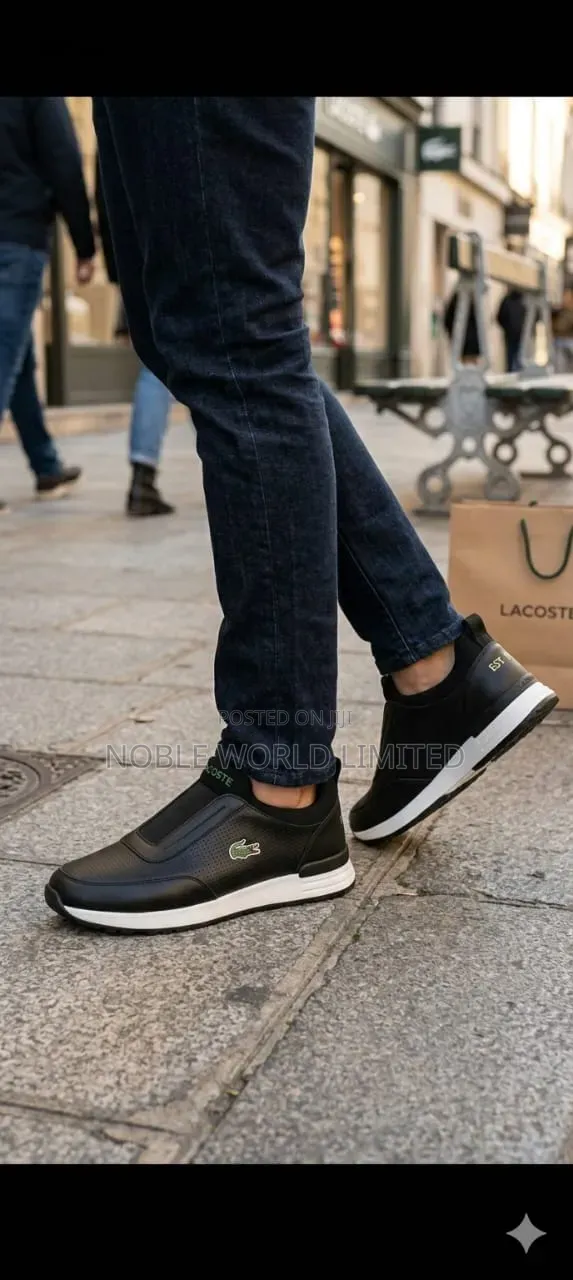 Classy Black Lacoste Sneakers ABL 6d