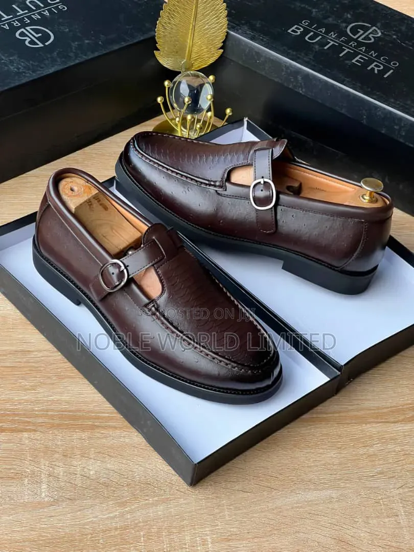 Eye Catching Men's Shoes ABL 7b