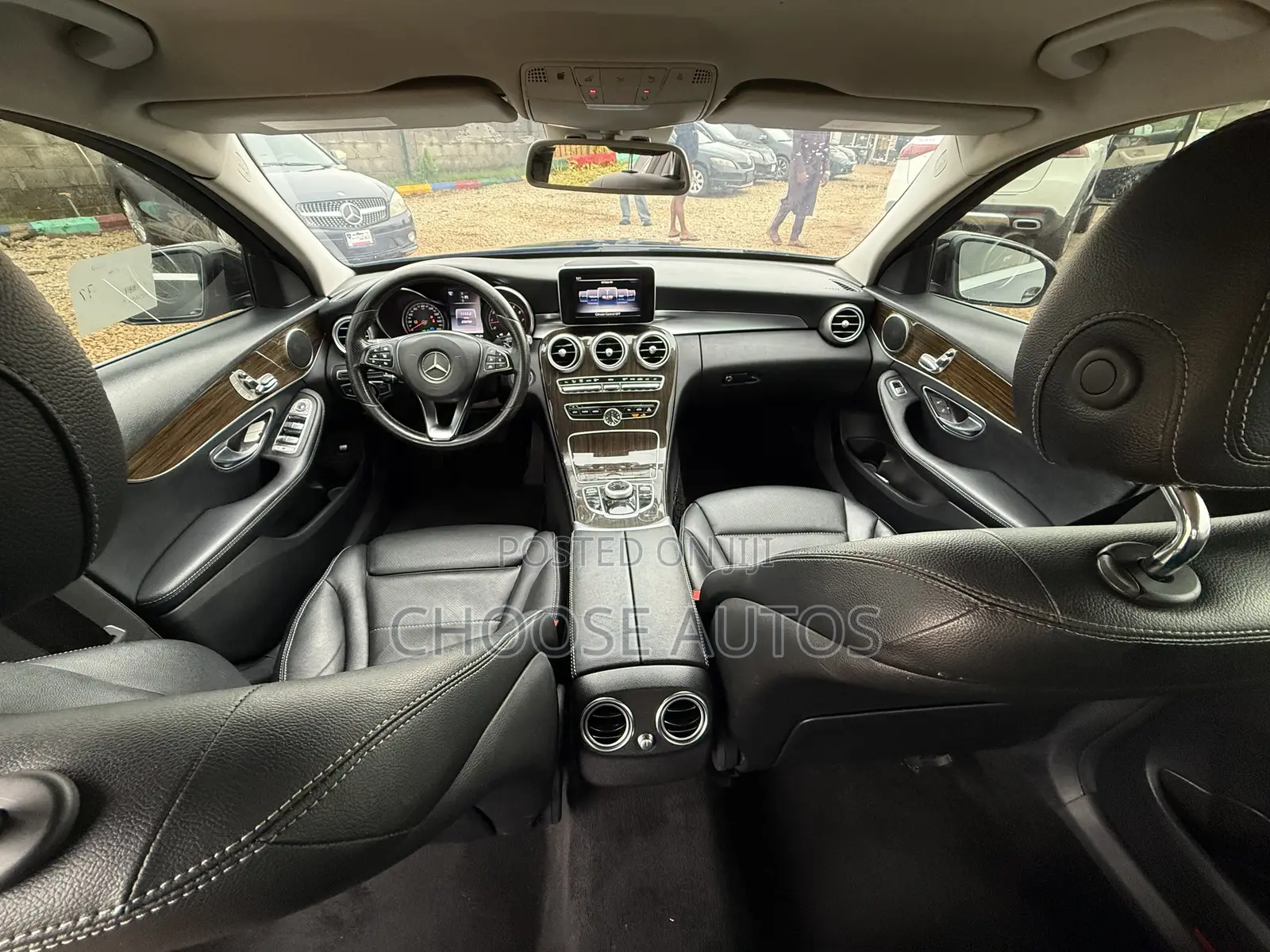 Mercedes-Benz C300 2017 Black