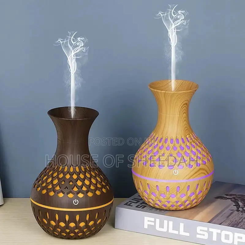 300ml USB Wood-Grain Hollow Vase-Shaped Aroma Humidifier