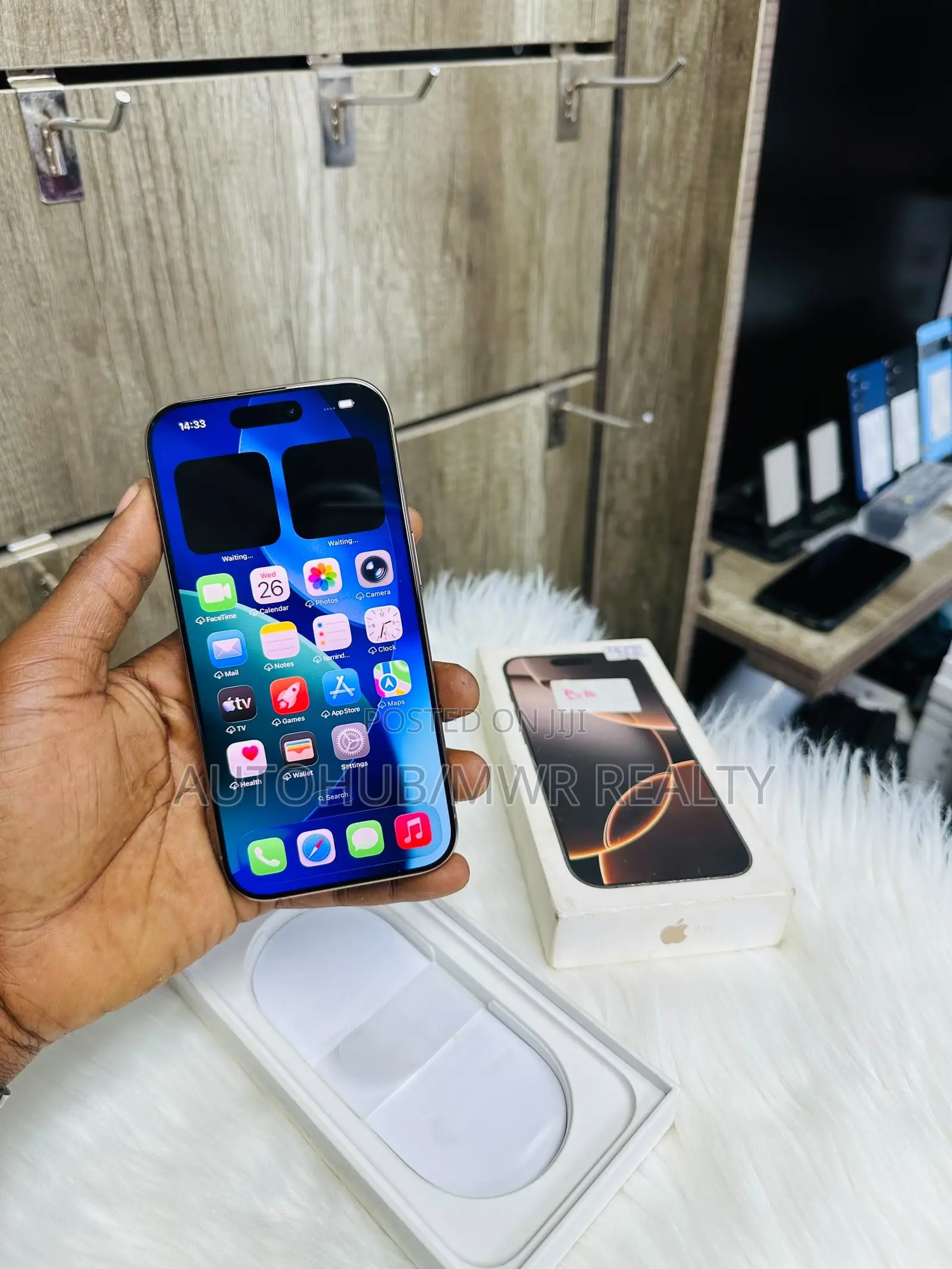 Apple iPhone 16 Pro 128 GB Bronze