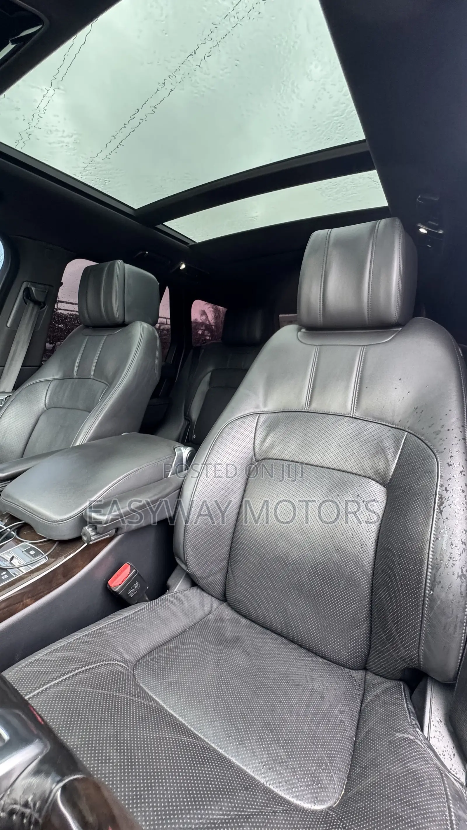 Land Rover Range Rover Vogue 2019 Black