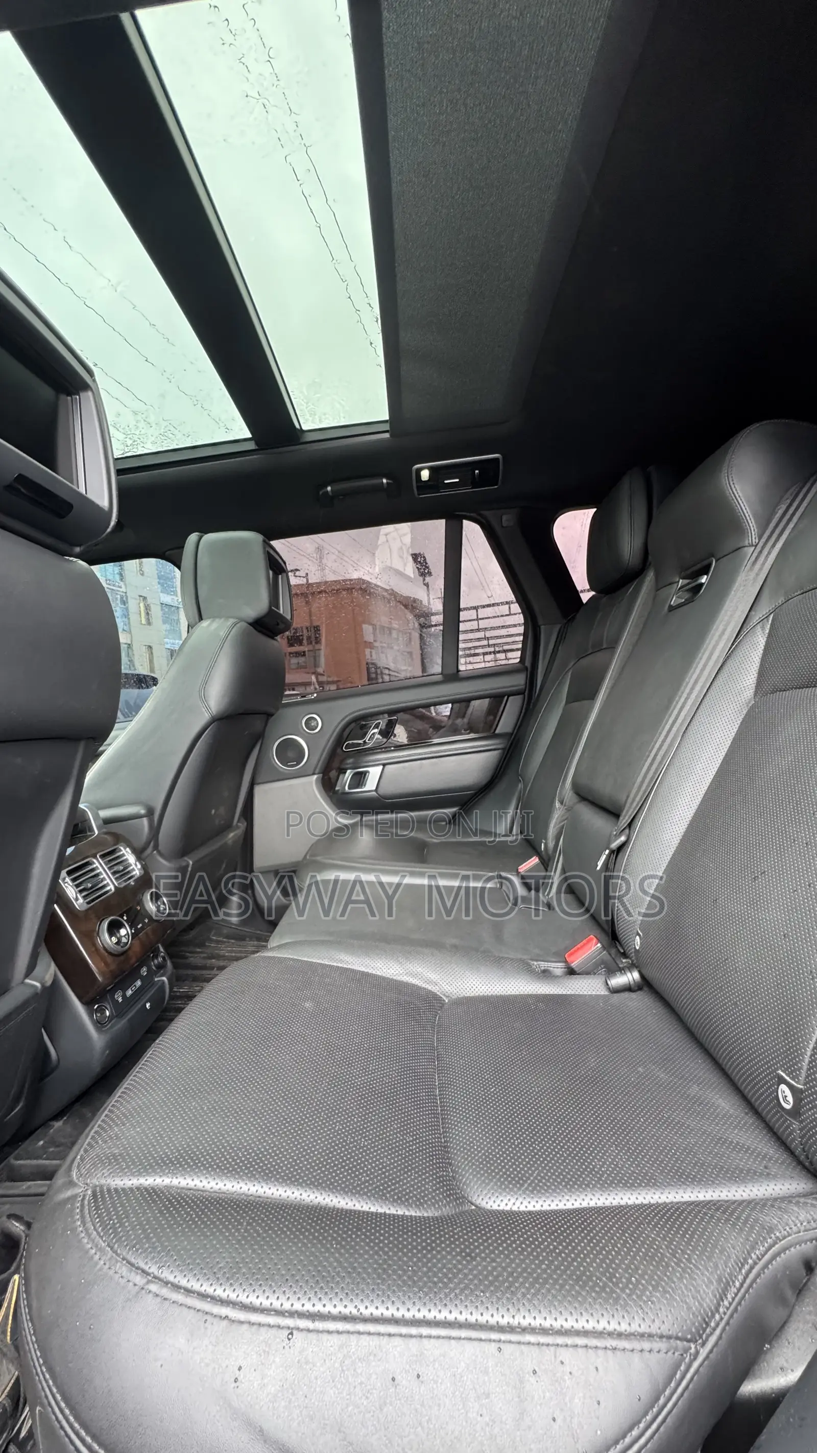 Land Rover Range Rover Vogue 2019 Black