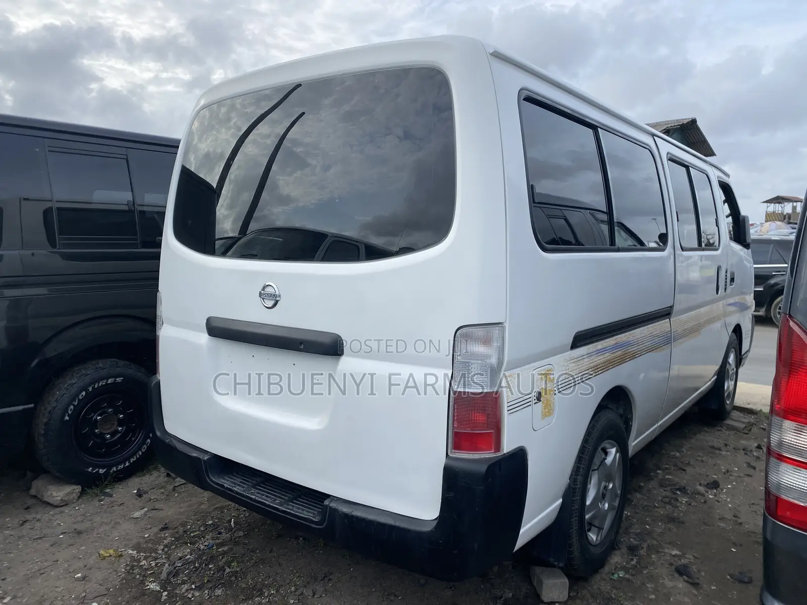 Nissan Caravan (Urvan) 2006 White