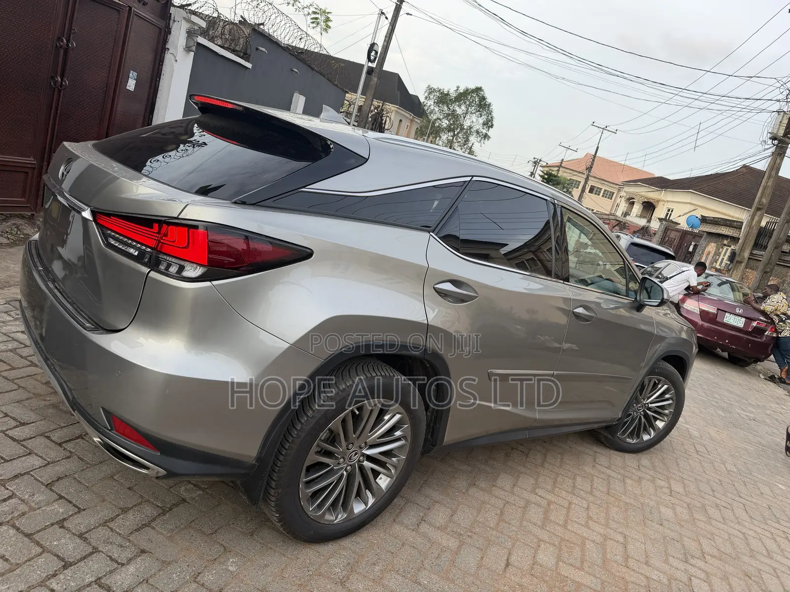Lexus RX 350L 4WD 2021 Gold