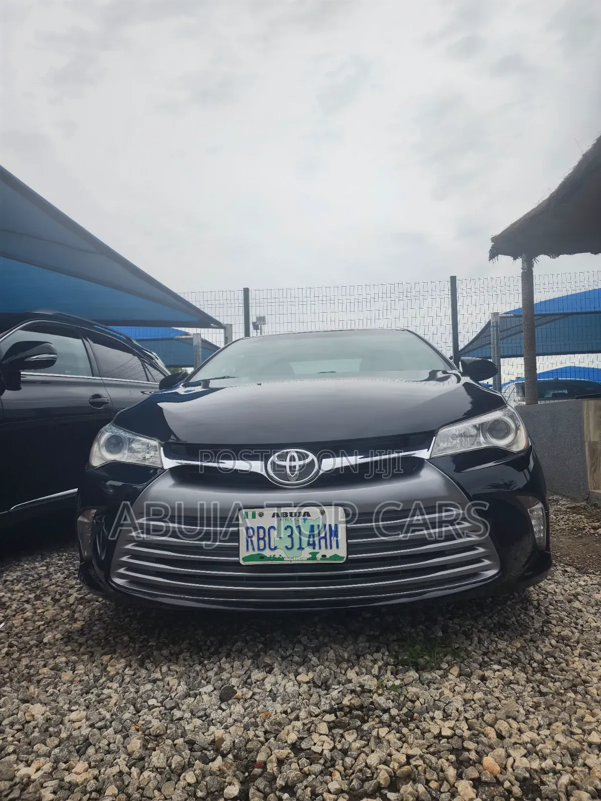 Toyota Camry 2016 Black