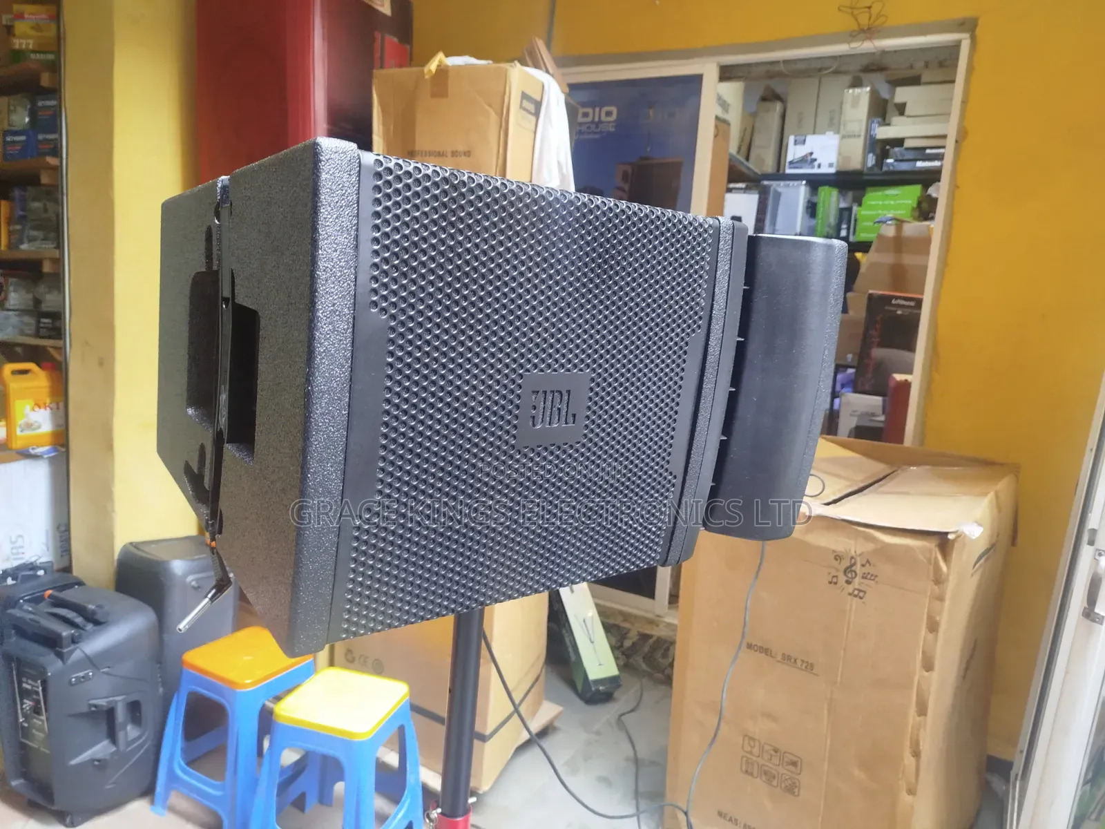 JBL Lines Array 12" Speaker