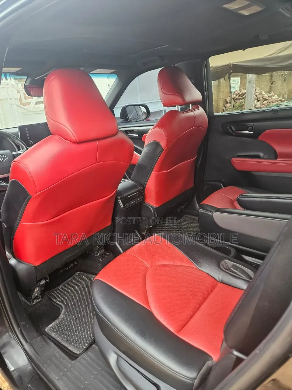 Toyota Highlander L 2022 Black