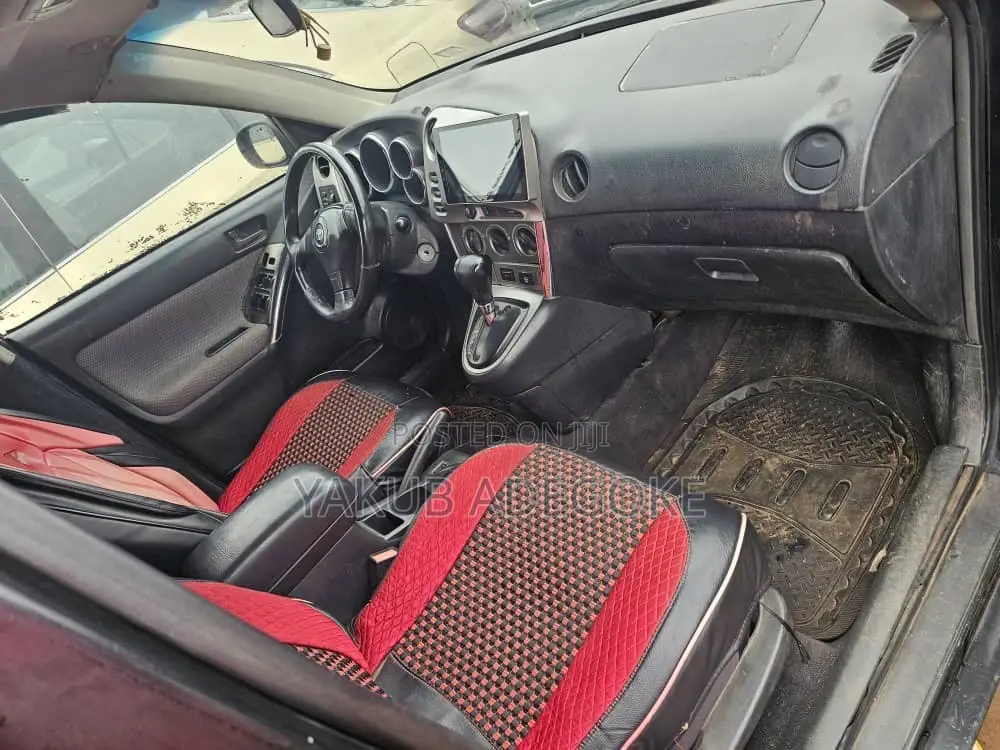 Toyota Matrix 2004 Black