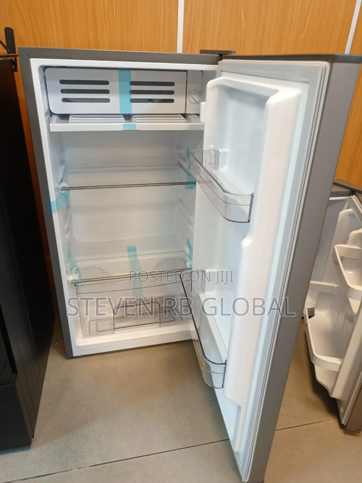 LG 89l Single-Door Refrigerator | Gcfb081pqcf