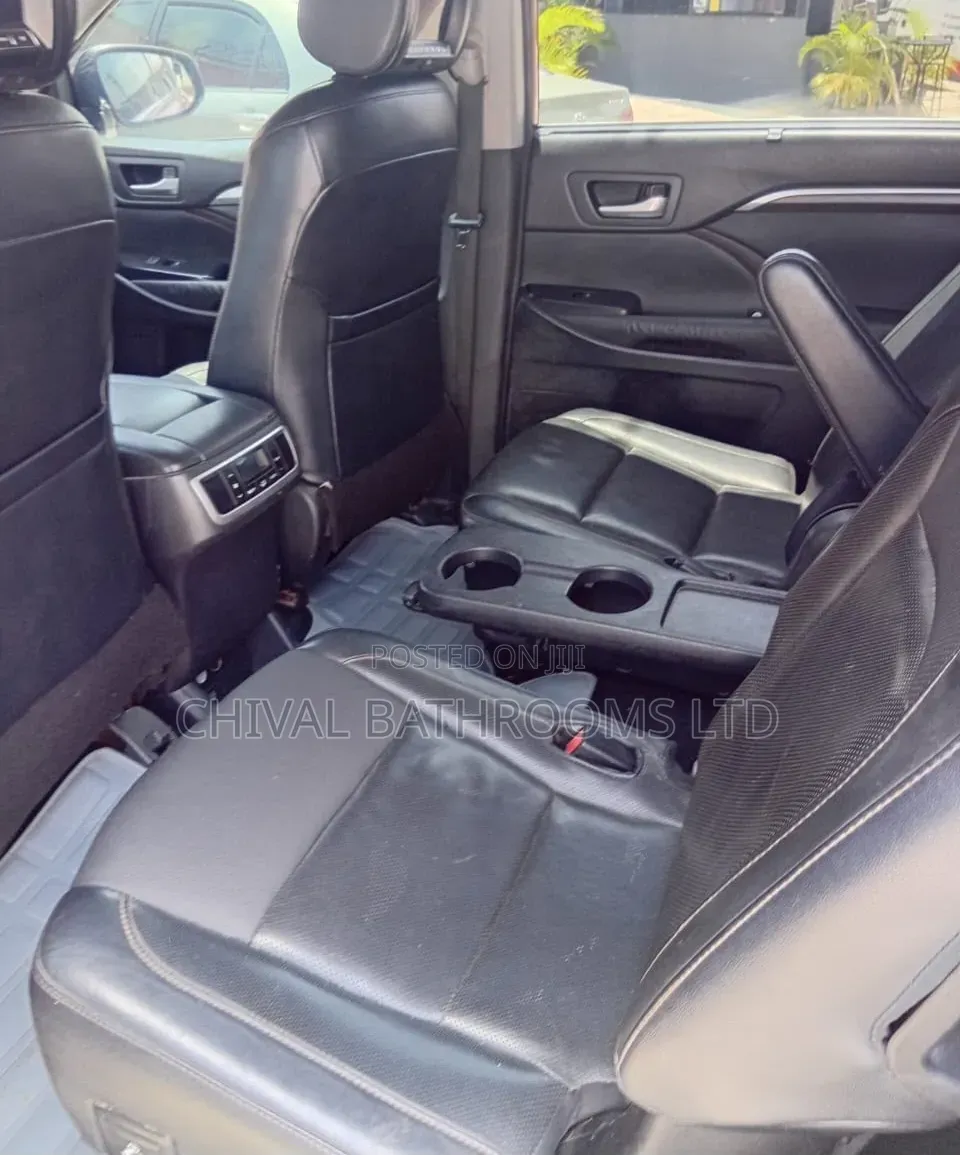 Toyota Highlander 2016 Burgundy