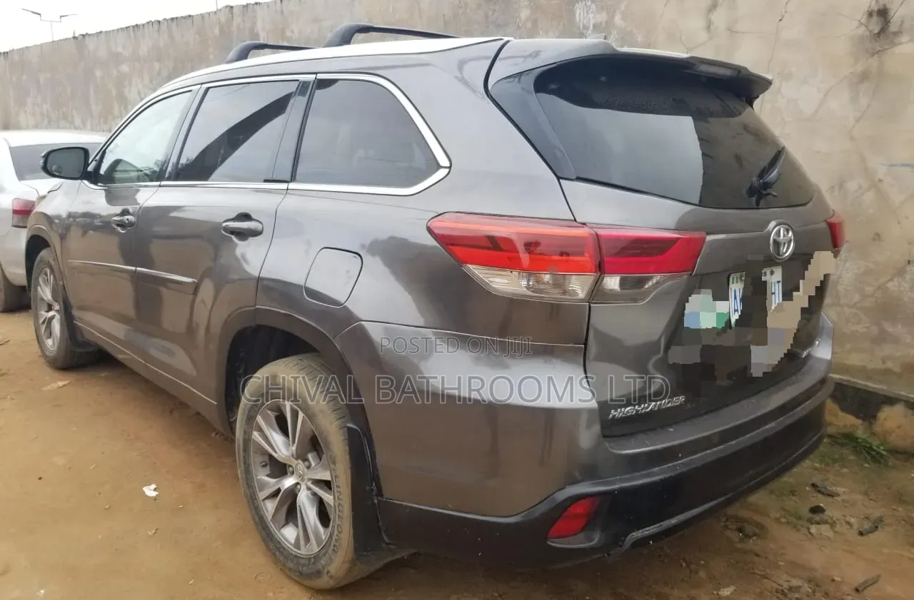 Toyota Highlander 2016 Brown
