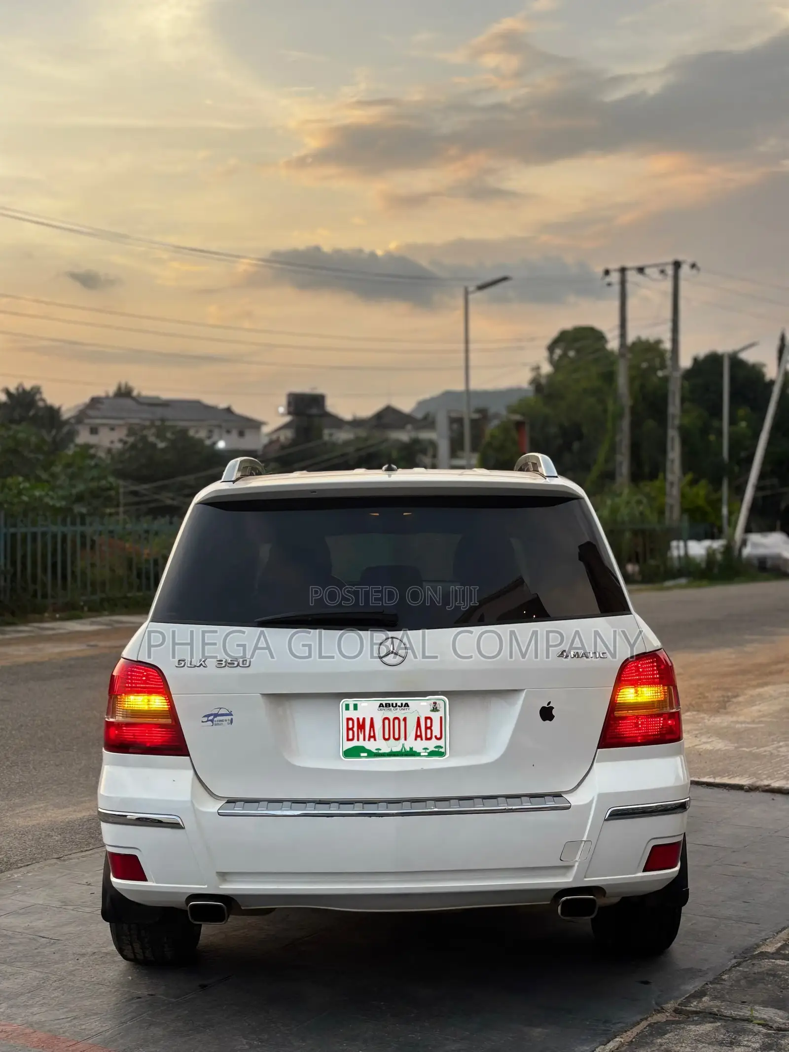 Mercedes-Benz GLK-Class 350 4MATIC 2011 White