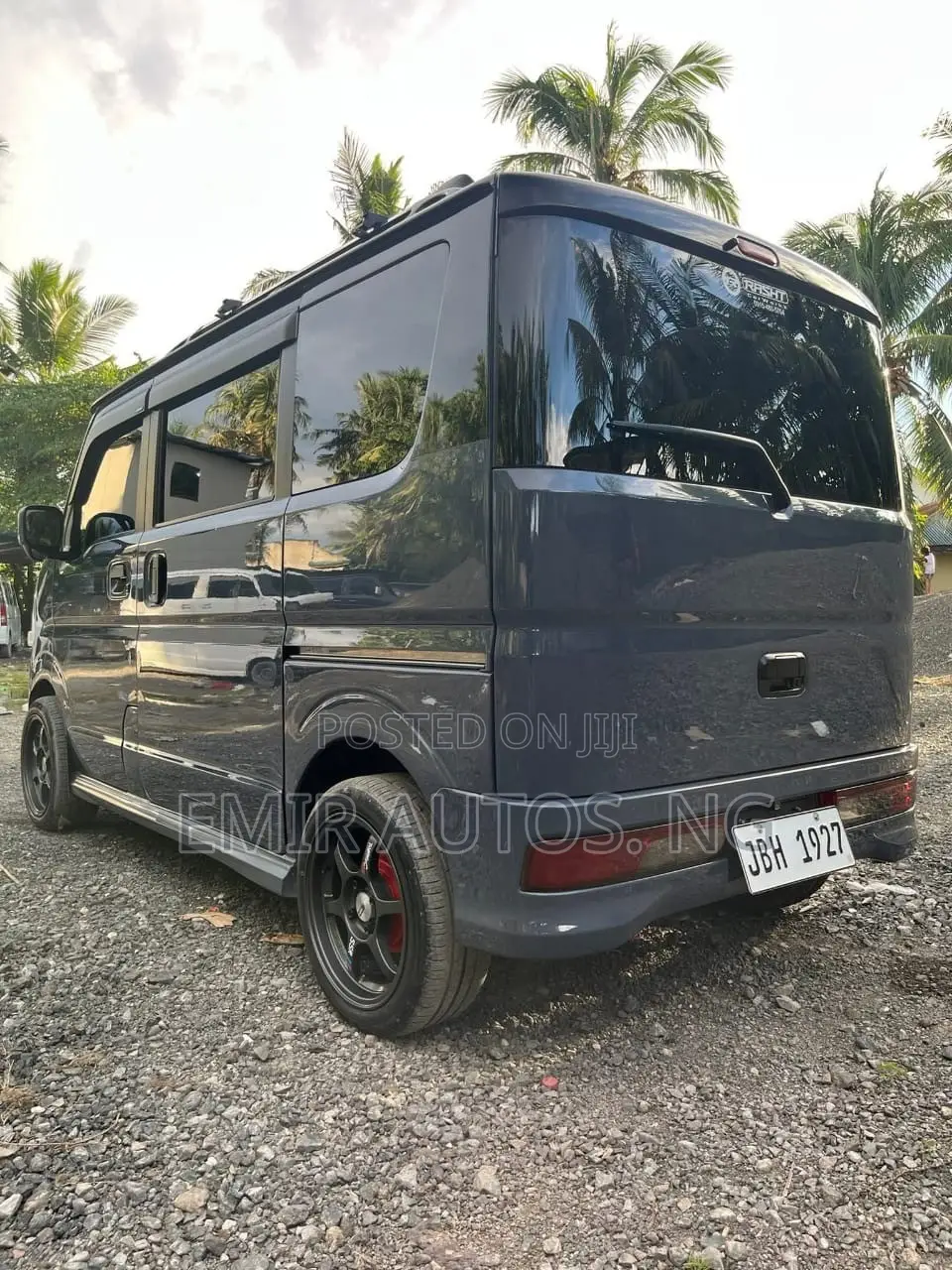 Suzuki APV Minibus 2015 Brown
