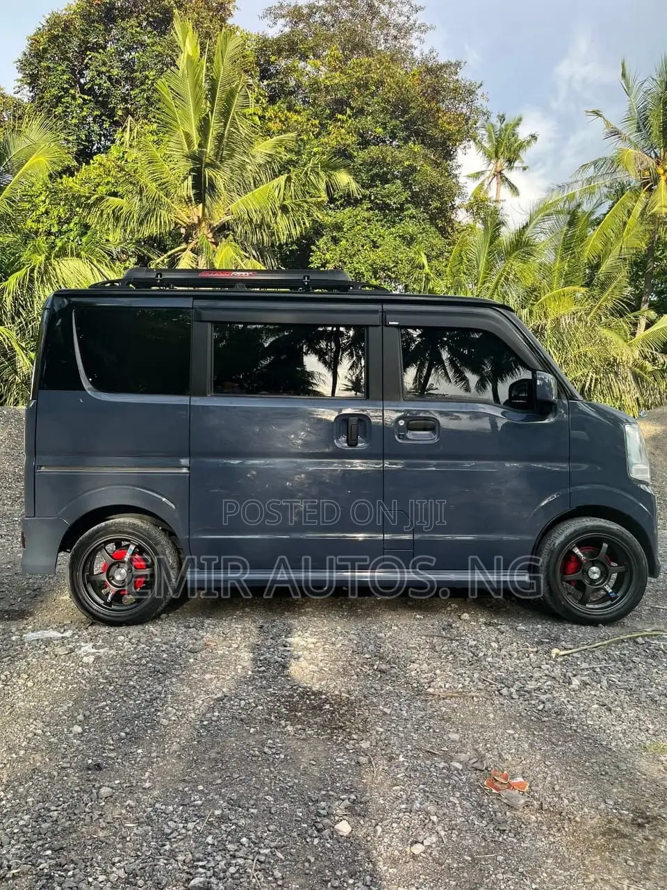 Suzuki APV Minibus 2015 Brown