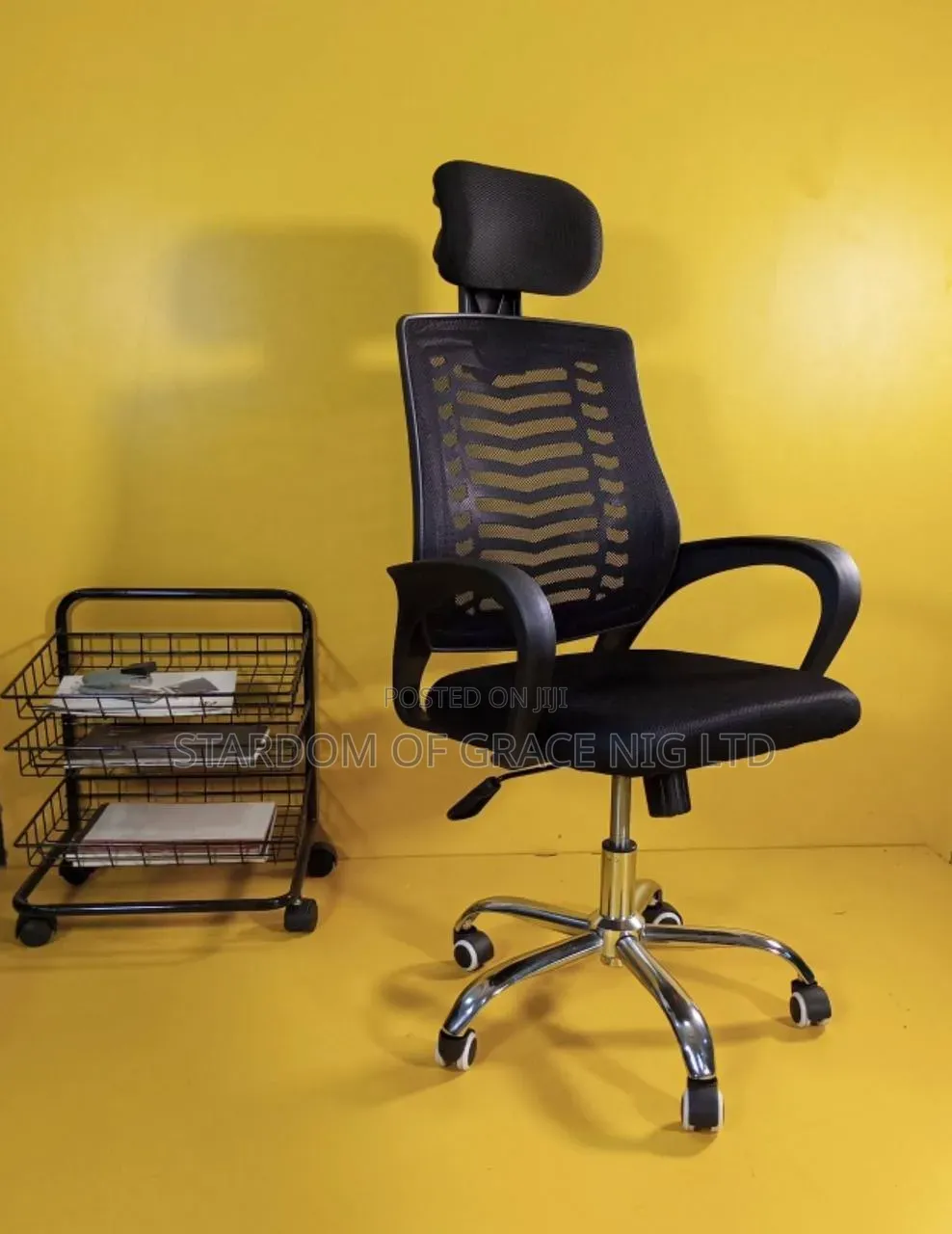 Office Chair + Headrest +Swivel