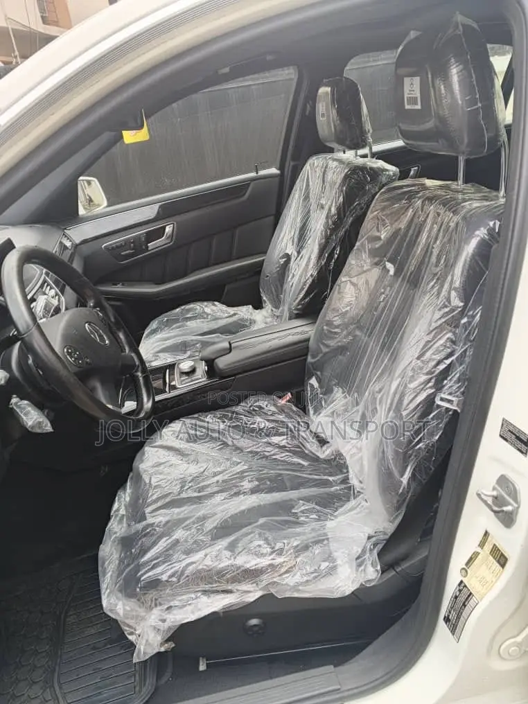Mercedes-Benz E350 Base 4Matic Sedan AWD (3.5L 6cyl 7A) 2013 White